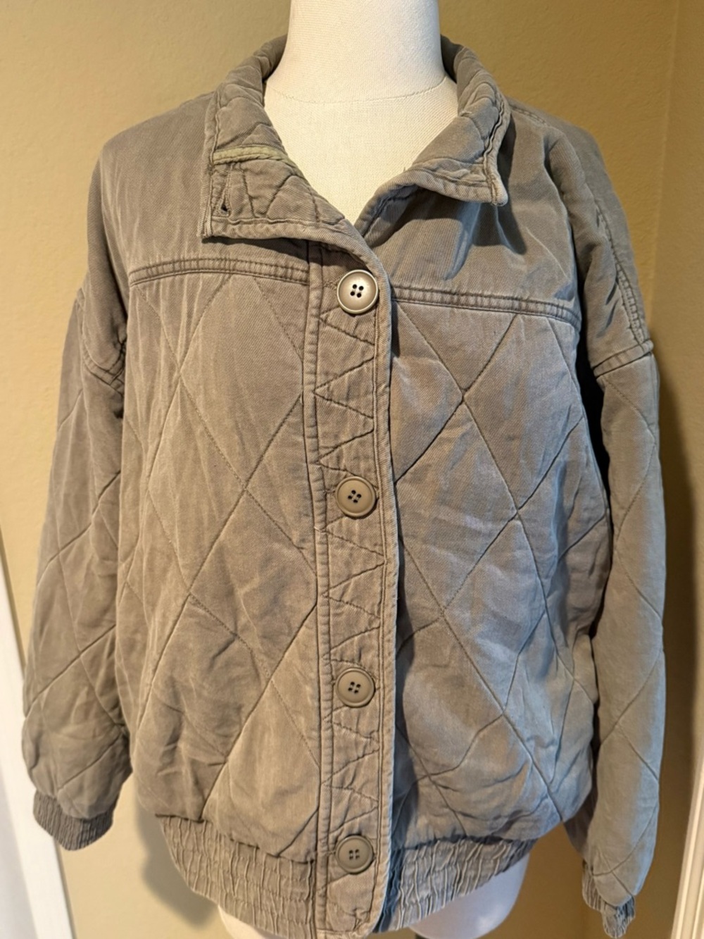 J.O.A. Quilted Button-Front Bomber Jacket in Gray